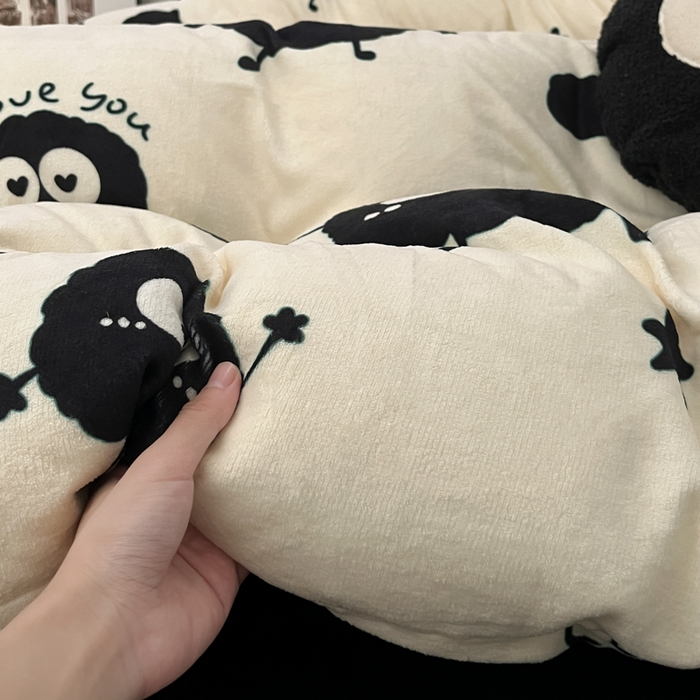 91家纺网 家纺一手货源 找家纺 海岛哥哥 2023新款大眼睛牛奶绒四件套 大眼睛绒-小煤球