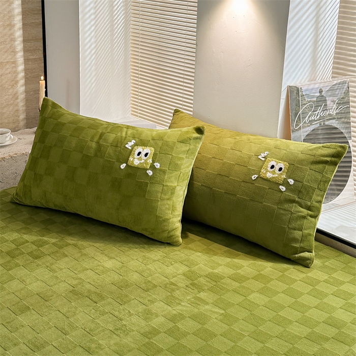 91家纺网 家纺一手货源 找家纺 洋铭区（原狠狠爱） 2023新款华夫格单品绒床单 清格-绿