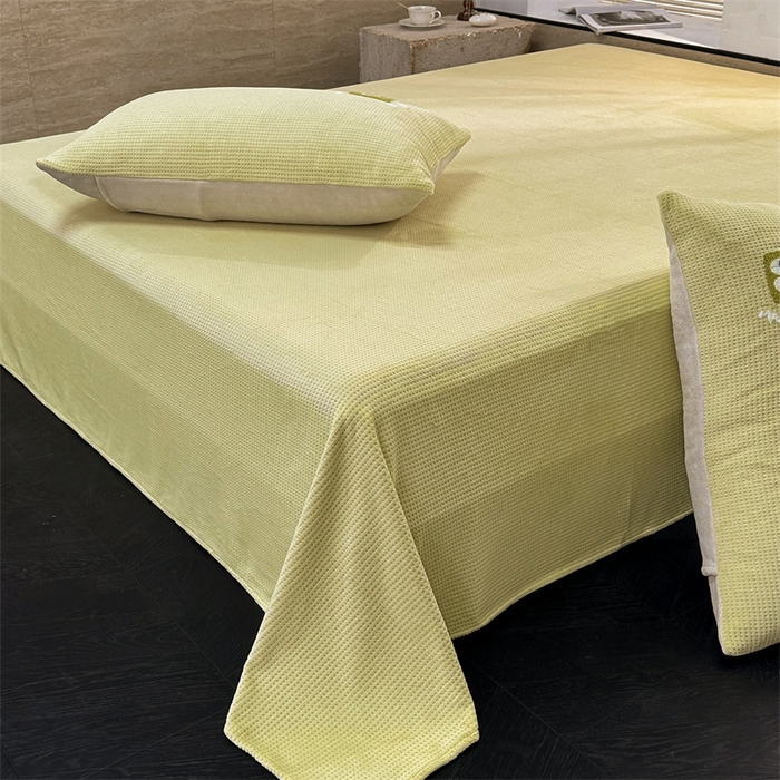 91家纺网 家纺一手货源 找家纺 洋铭区（原狠狠爱） 2023新款华夫格单品绒床单 华夫格-暖阳绿