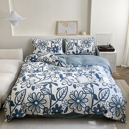 窝米 2023冬季新品高克重牛奶绒四件套系列 花香萦绕