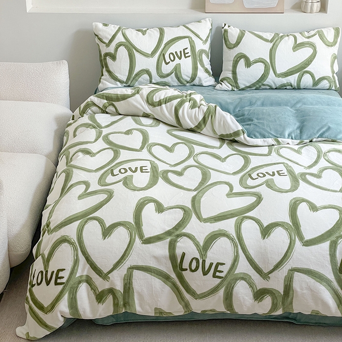 91家纺网 家纺一手货源 找家纺 窝米 2023冬季新品高克重牛奶绒四件套系列 爱意满满