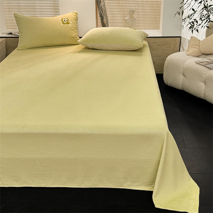 91家纺网 家纺一手货源 找家纺 洋铭区（原狠狠爱） 2023新款华夫格单品绒床单 华夫格-暖阳绿