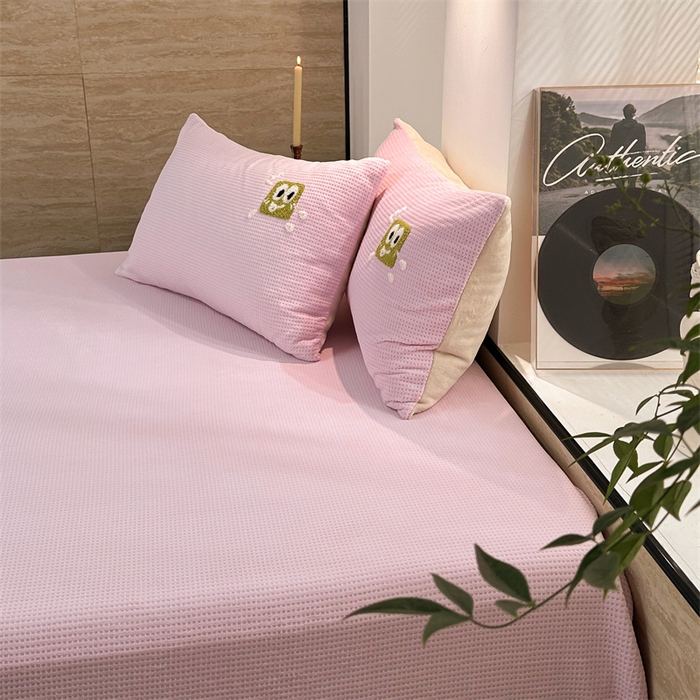 91家纺网 家纺一手货源 找家纺 洋铭区（原狠狠爱） 2023新款华夫格单品绒床单 华夫格-浅紫