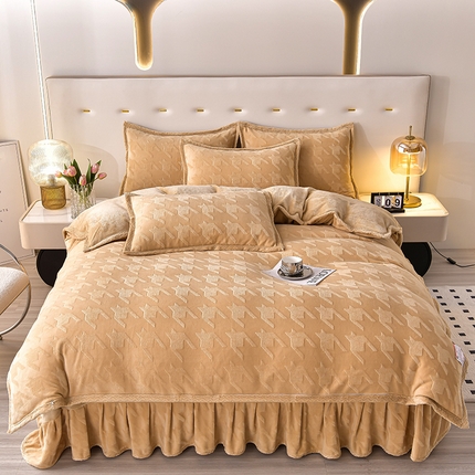 91家纺网 家纺一手货源 找家纺 盈超 2024新款牛奶绒雕花四件套 欧式典雅-咖