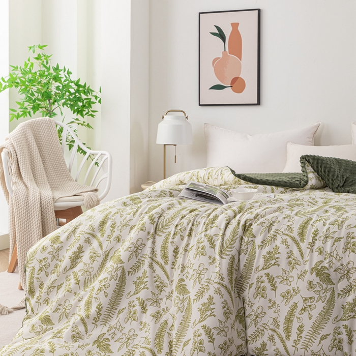 91家纺网 家纺一手货源 找家纺 爱宝被业 2025新款棉麻双层纱豆豆绒被芯 叶语情深-绿