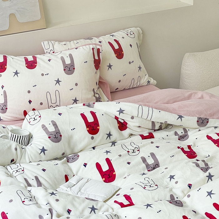 91家纺网 家纺一手货源 找家纺 窝米 2023冬季新品高克重牛奶绒四件套系列 米尔兔