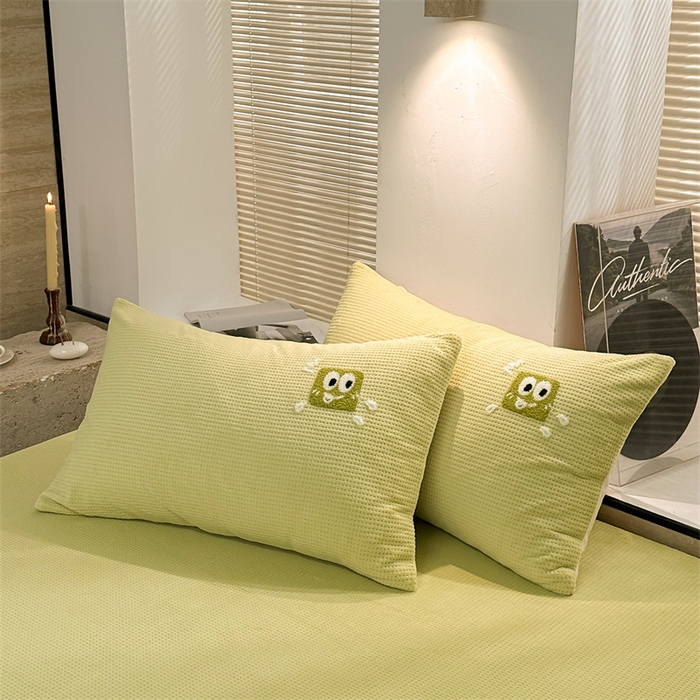 91家纺网 家纺一手货源 找家纺 洋铭区（原狠狠爱） 2023新款华夫格单品绒床单 华夫格-暖阳绿