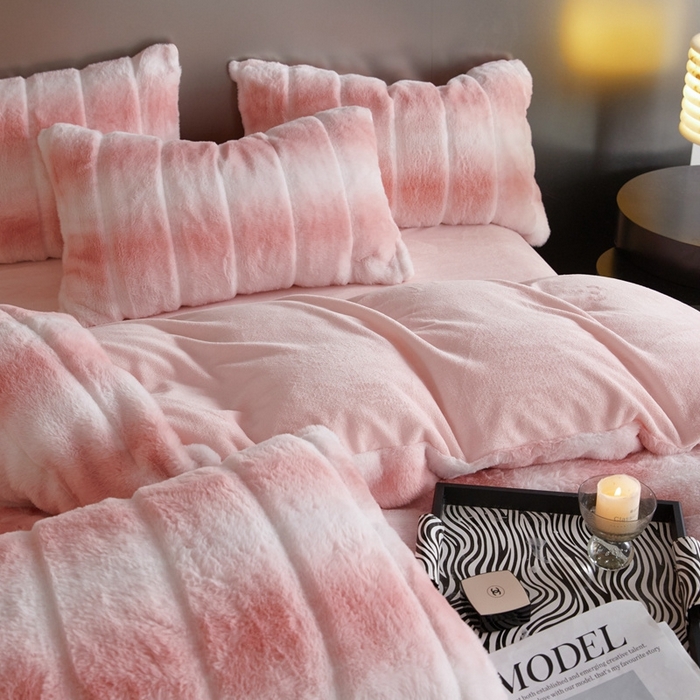 91家纺网 家纺一手货源 找家纺 金奇达家纺 2025秋冬保暖加厚绒类皮草绒四件套-【赛琳娜】系列 赛琳娜-气质粉