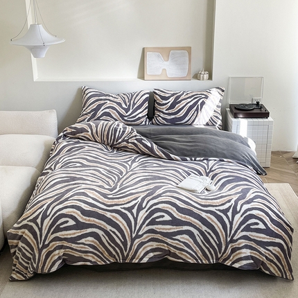 91家纺网 家纺一手货源 找家纺 （总）窝米 2023冬季新品高克重牛奶绒四件套系列