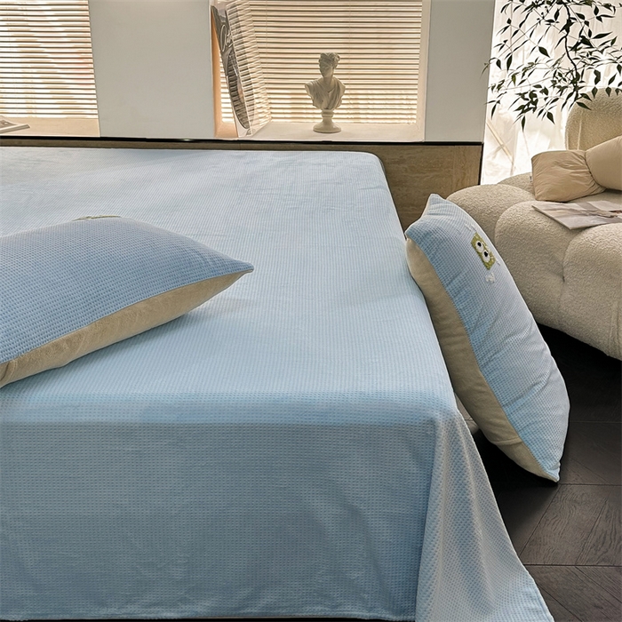 91家纺网 家纺一手货源 找家纺 洋铭区（原狠狠爱） 2023新款华夫格单品绒床单 华夫格-浅蓝