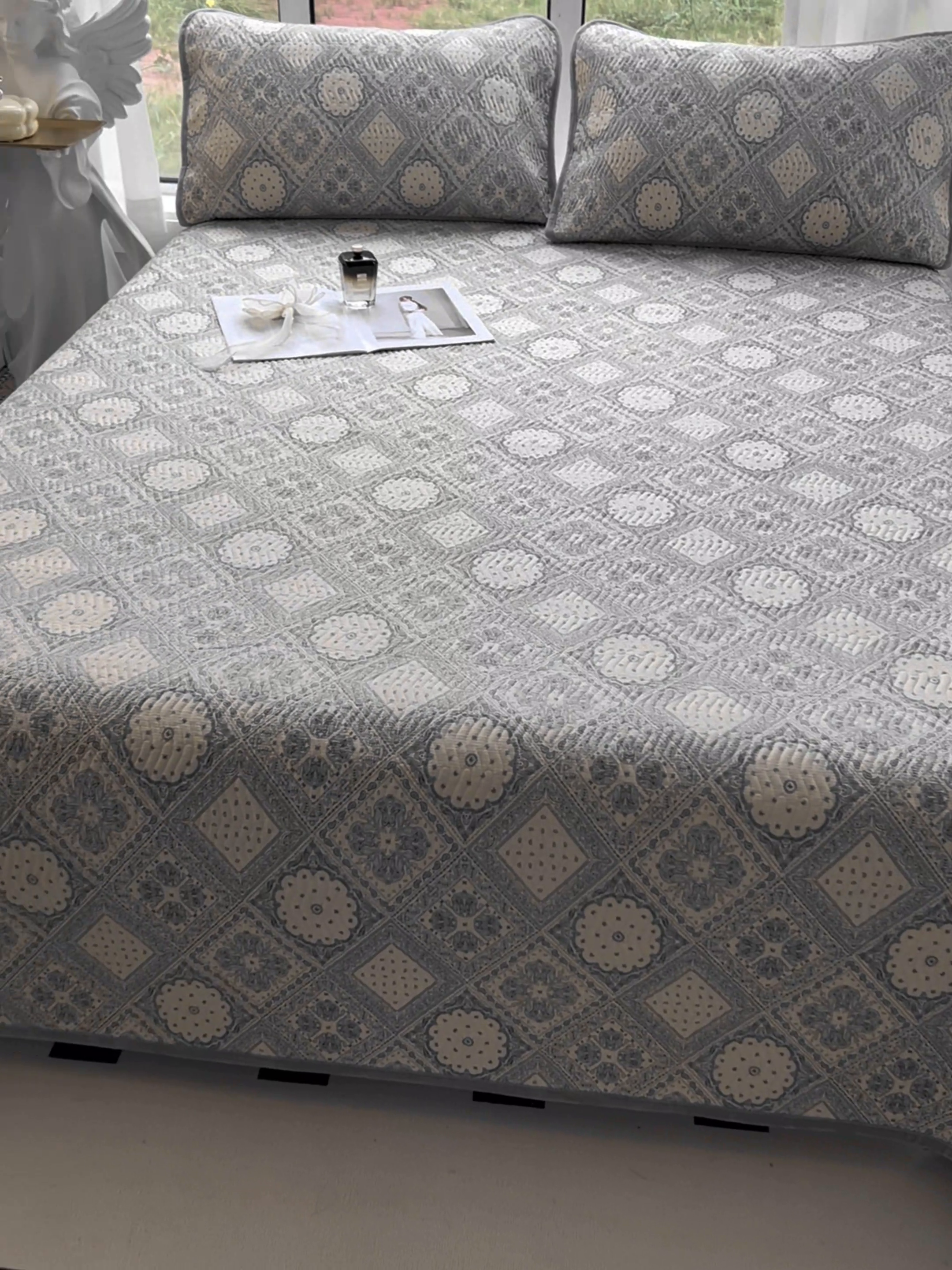 91家纺网 家纺一手货源 找家纺 2024新款40支棉加绒单床盖三件套双面可用全棉加厚婴儿绒 凡尔赛