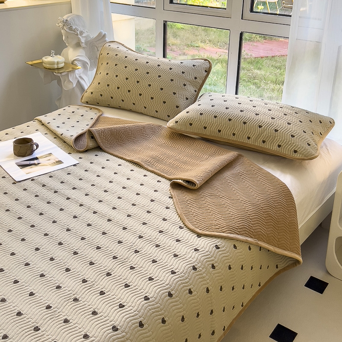 91家纺网 家纺一手货源 找家纺 2024新款40支棉加绒单床盖三件套双面可用全棉加厚婴儿绒 爱心驼