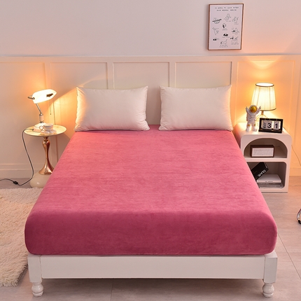 简一 2024新款高克重牛奶绒迪士尼系列单床笠 粉红兔