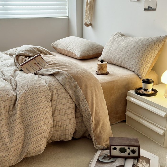 91家纺网 家纺一手货源 找家纺 水洗的故事 2023新款色织水洗棉牛奶绒双用四件套 赫本