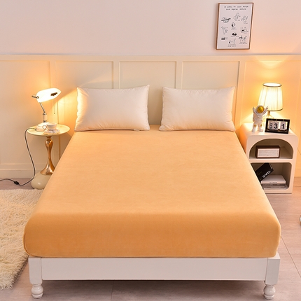 简一 2024新款高克重牛奶绒迪士尼系列单床笠 巧克力熊