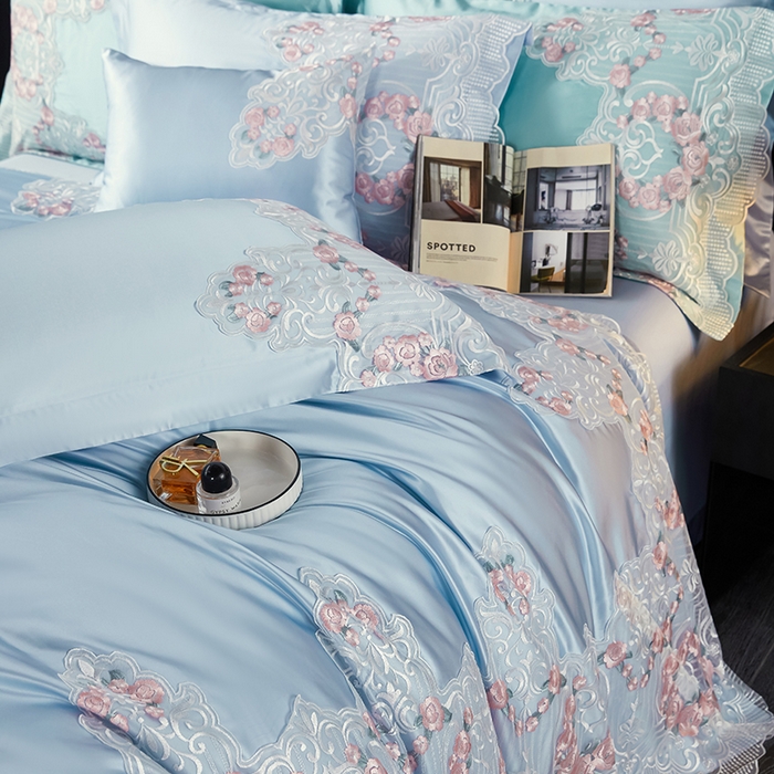 91家纺网 家纺一手货源 找家纺 缔缦 2023新款A版真丝棉B版60s长绒棉高端蕾丝四件套系列-蔷薇花园 蓝