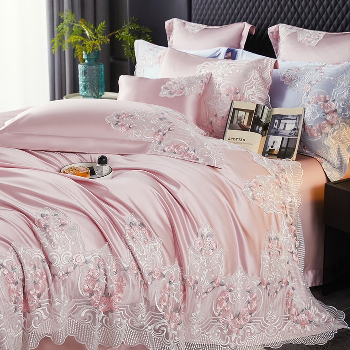 91家纺网 家纺一手货源 找家纺 缔缦 2023新款A版真丝棉B版60s长绒棉高端蕾丝四件套系列-蔷薇花园 粉