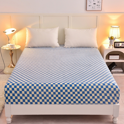 简一 2024新款高克重牛奶绒迪士尼系列单床笠 恋爱米妮