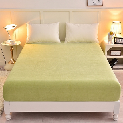 简一 2024新款高克重牛奶绒迪士尼系列单床笠 快乐小白