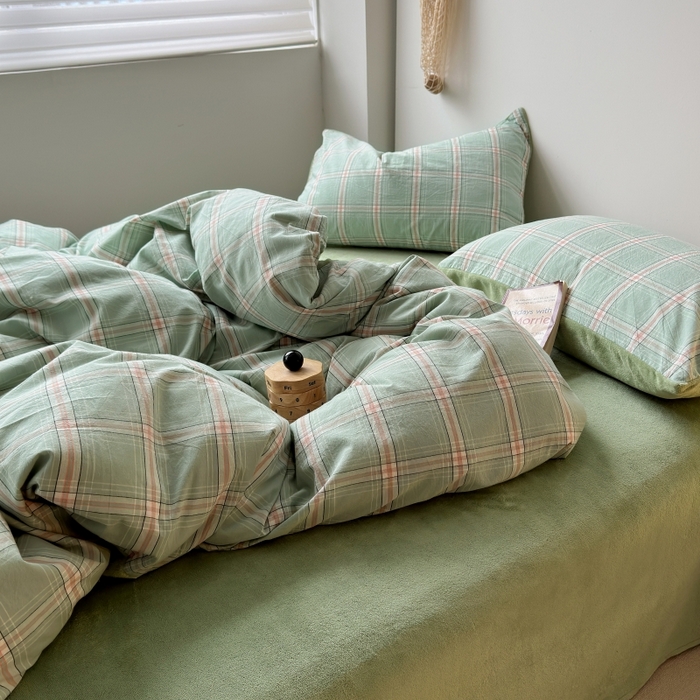 91家纺网 家纺一手货源 找家纺 水洗的故事 2023新款色织水洗棉牛奶绒双用四件套 莫妮卡