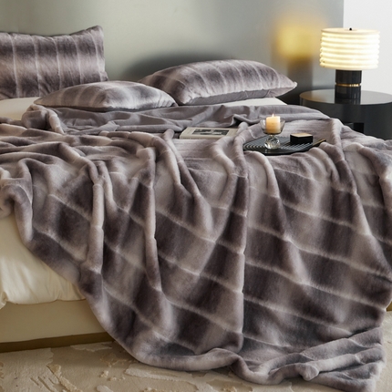 91家纺网 家纺一手货源 找家纺 （总）金奇达家纺 2023新款赛琳娜皮草绒毛毯