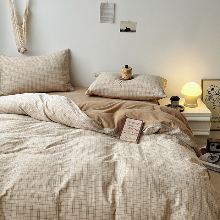 91家纺网 家纺一手货源 找家纺 水洗的故事 2023新款色织水洗棉牛奶绒双用四件套 赫本