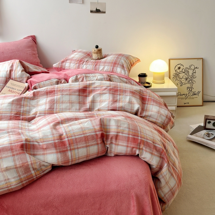 91家纺网 家纺一手货源 找家纺 水洗的故事 2023新款色织水洗棉牛奶绒双用四件套 梨落