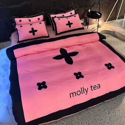 91家纺网 家纺一手货源 找家纺 （总）色鬼 2023新款轻奢潮牌大牌风棉加绒四件套印花牛奶绒四件套