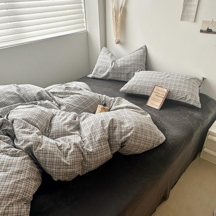 91家纺网 家纺一手货源 找家纺 水洗的故事 2023新款色织水洗棉牛奶绒双用四件套 利奥