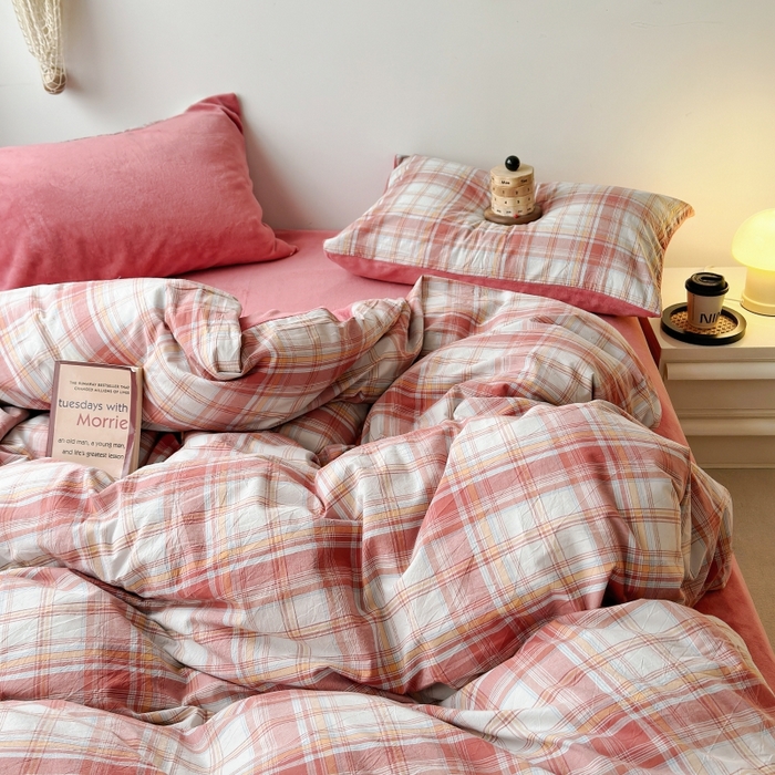 91家纺网 家纺一手货源 找家纺 水洗的故事 2023新款色织水洗棉牛奶绒双用四件套 梨落