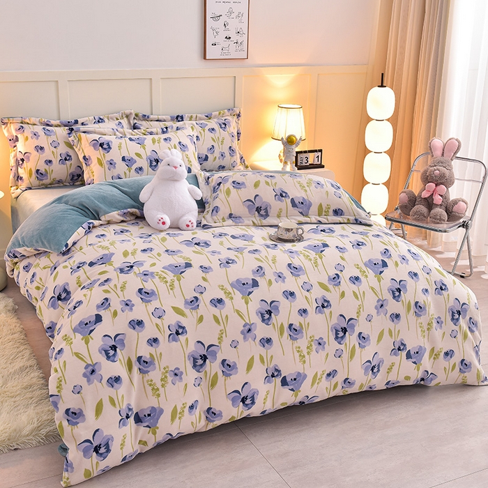 91家纺网 家纺一手货源 找家纺 简一 2024新款高克重牛奶绒迪士尼系列单被套 伊甸园紫