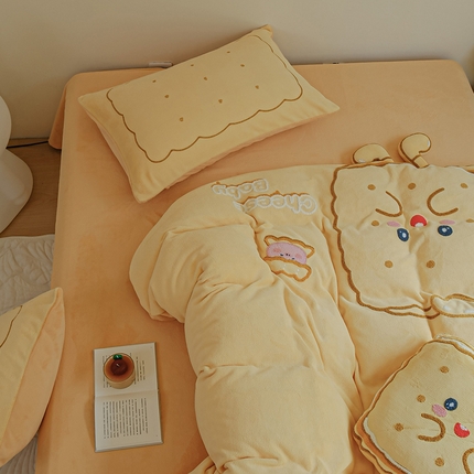 91家纺网 家纺一手货源 找家纺 （总）塔塔家居 2025新款高克牛奶绒毛巾绣四件套