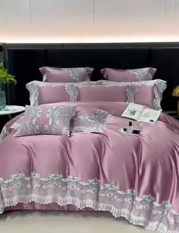 91家纺网 家纺一手货源 找家纺 缔缦 2023新款A版真丝棉B版60s长绒棉高端蕾丝四件套系列-伊芙琳 豆沙粉