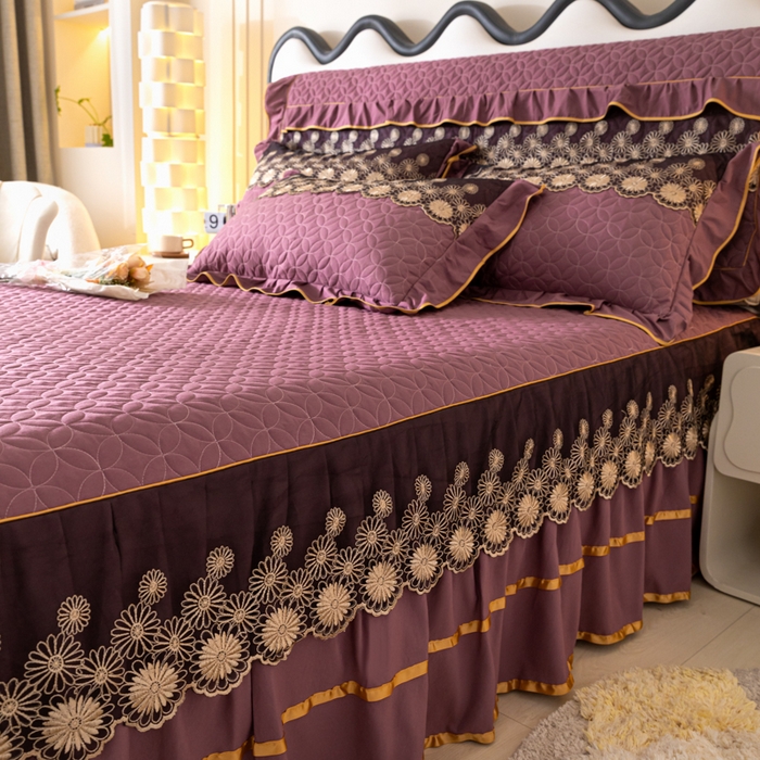 91家纺网 家纺一手货源 找家纺 靓生活 2023新款夹棉绗缝床裙三件套-金玉良缘 优雅紫