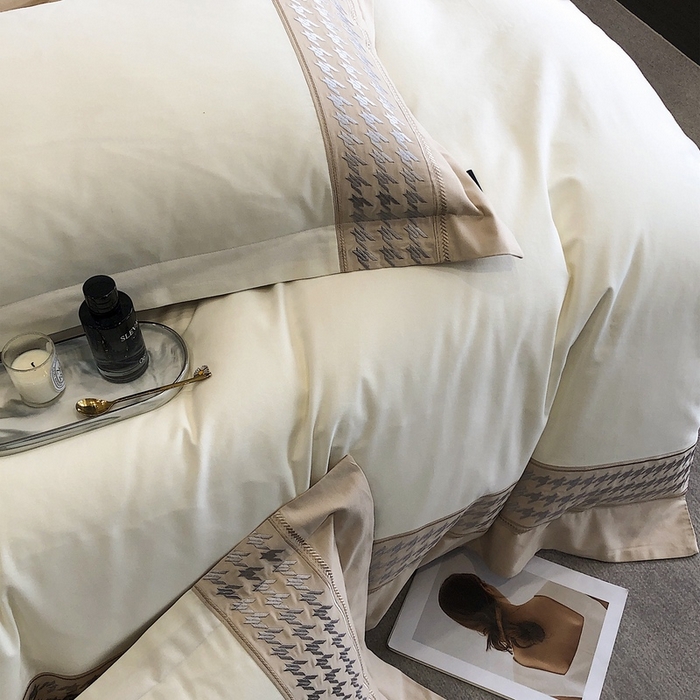 91家纺网 家纺一手货源 找家纺 卡姿家纺 2023秋冬32支澳棉磨毛四件套—布兰卡 布兰卡奶白