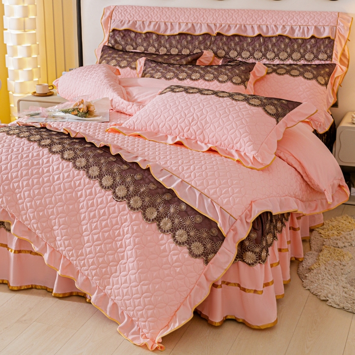 91家纺网 家纺一手货源 找家纺 靓生活 2023新款夹棉绗缝床裙四件套-金玉良缘 粉玉
