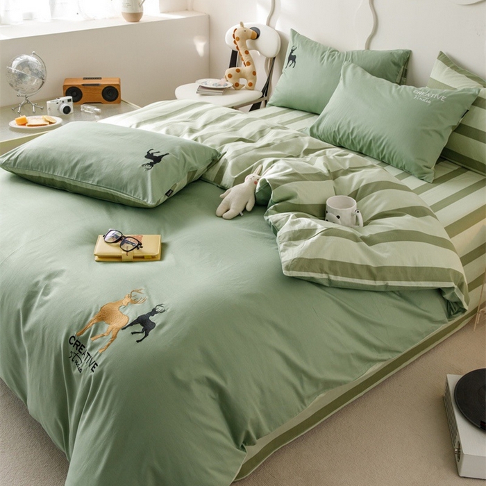 91家纺网 家纺一手货源 找家纺 卡姿家纺 2023新款秋冬呆萌小刺绣第五季 鹿邦