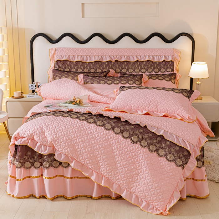 91家纺网 家纺一手货源 找家纺 靓生活 2023新款夹棉绗缝床裙四件套-金玉良缘 粉玉