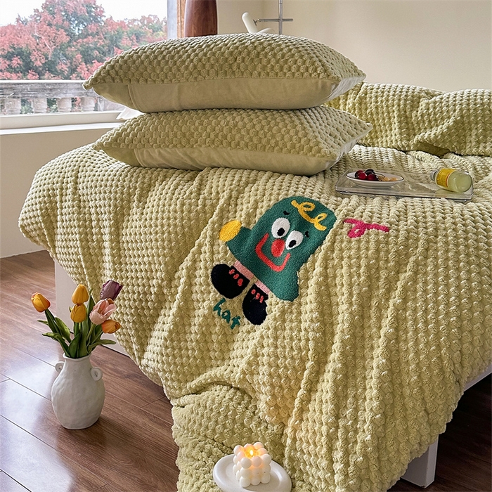 91家纺网 家纺一手货源 找家纺 洋铭区（原狠狠爱） 2023新款加厚豆豆绒牛奶绒四件套 海贝绿