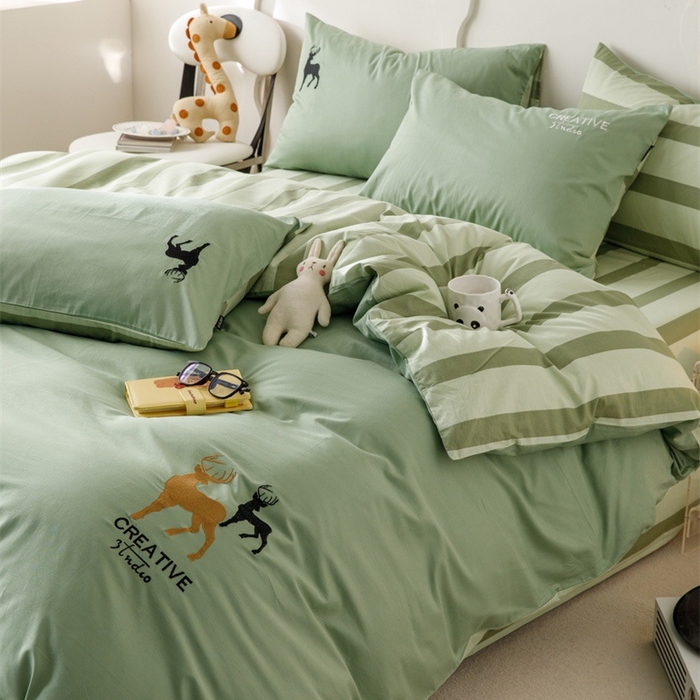 91家纺网 家纺一手货源 找家纺 卡姿家纺 2023新款秋冬呆萌小刺绣第五季 鹿邦