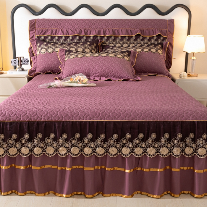 91家纺网 家纺一手货源 找家纺 靓生活 2023新款夹棉绗缝床裙三件套-金玉良缘 优雅紫