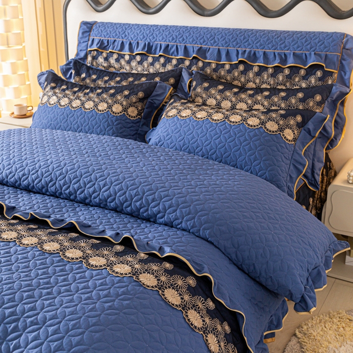 91家纺网 家纺一手货源 找家纺 靓生活 2023新款夹棉绗缝床裙四件套-金玉良缘 宝蓝