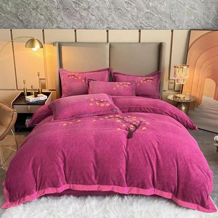 91家纺网 家纺一手货源 找家纺 （总）伊而梦 2023新款法莱绒毛巾绣四件套—金树系列