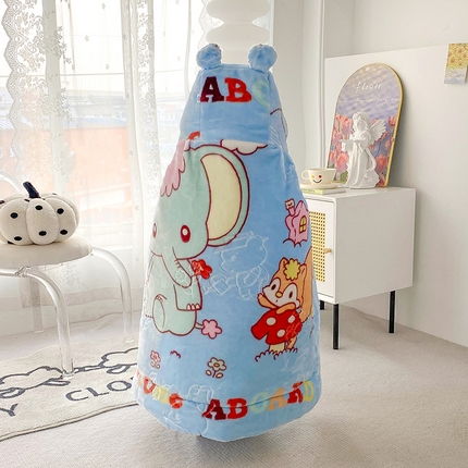 91家纺网 家纺一手货源 找家纺 茗婷家纺 2025爆款拉舍尔儿童披风斗篷抱被多用途儿童毯盖毯子 带帽披风大象蓝