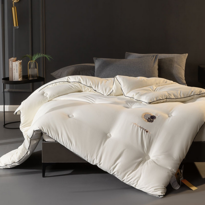 91家纺网 家纺一手货源 找家纺 （总）莱福仕家纺 2023新款A类抗菌航天黑金被 被子被芯