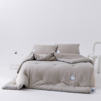 91家纺网 家纺一手货源 找家纺 （总）CINNY馨宜 2023新款A类针织云感被云柔被冬被春秋被