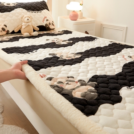 喜居 2023新款牛奶绒床垫夹棉床垫抗菌床垫学生宿舍床垫 熊猫花花