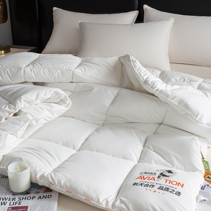 91家纺网 家纺一手货源 找家纺 （总）莱福仕家纺 2023新款A类康纶航天高效发热暖绒被 被子被芯