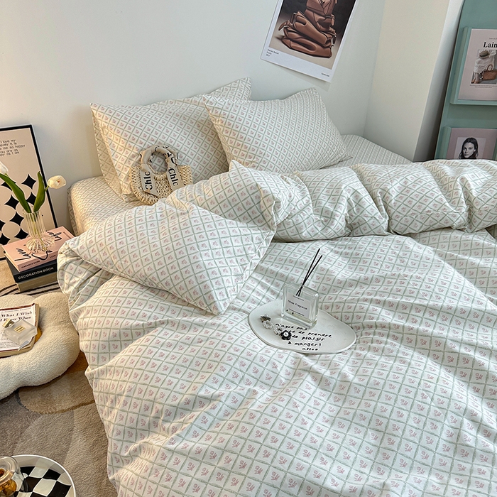 91家纺网 家纺一手货源 找家纺 一米阳光 2023新款13372小清新纯棉四件套 花露红