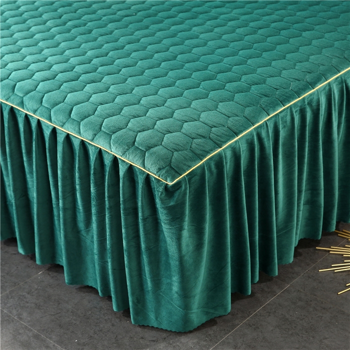 91家纺网 家纺一手货源 找家纺 胜权家纺 2023新款牛奶绒纯色夹棉单床裙单件保暖三件套席梦思床护垫 唯美-孔雀绿